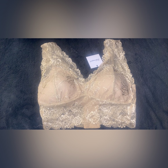 Beige Bralette never worn sexy top - Picture 1 of 3
